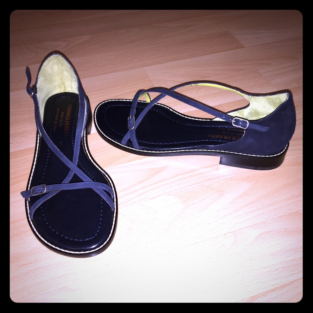 Donald J Pliner "Farrah" Sandals